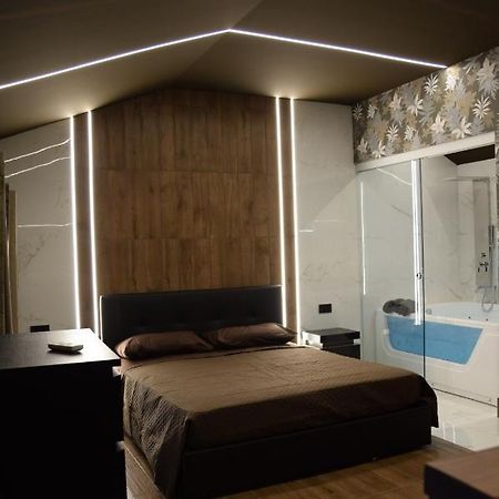 Rebecca House Suites Катания Экстерьер фото