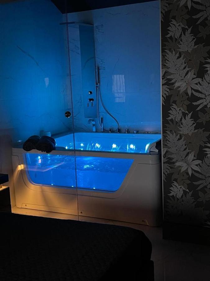 Rebecca House Suites Катания Экстерьер фото